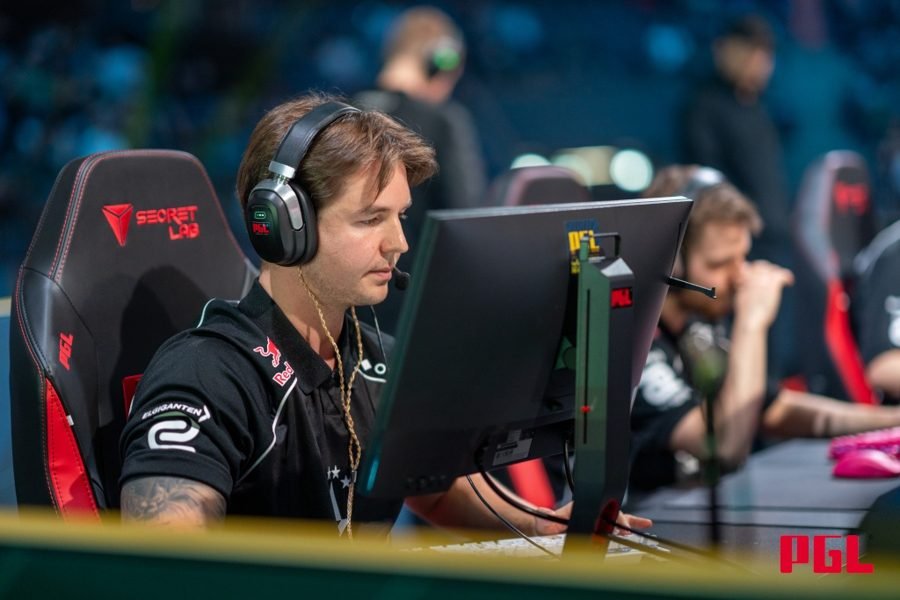 Nicolai Reedtz, o dev1ce, tetracampeao de Major, Denmark / AWP de CS2 no 100 Thieves