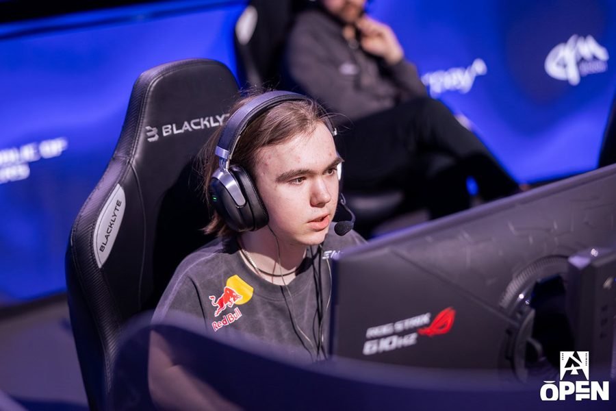 Danil Kryshkovets, o donk, campeao de Major e revelacao de 2024, jogador profissional de CS2 no Team Spirit