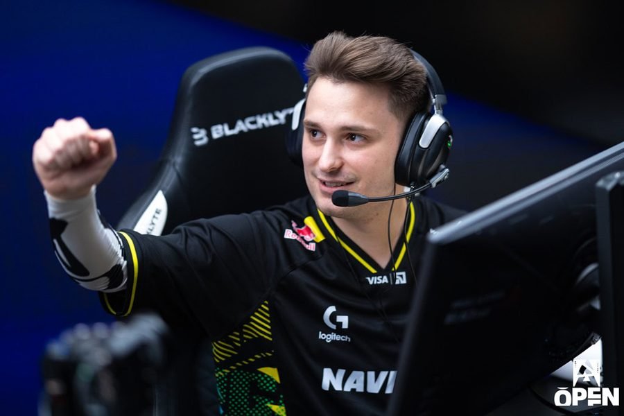 Mihai Ivan, o iM, jogador profissional de CS2, no Natus Vincere (NAVI)