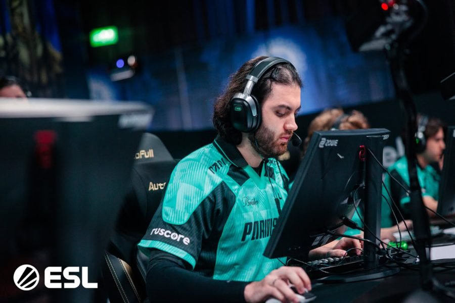 Dzhami Ali, o Jame, jogador profissional de CS2, no PARIVISION