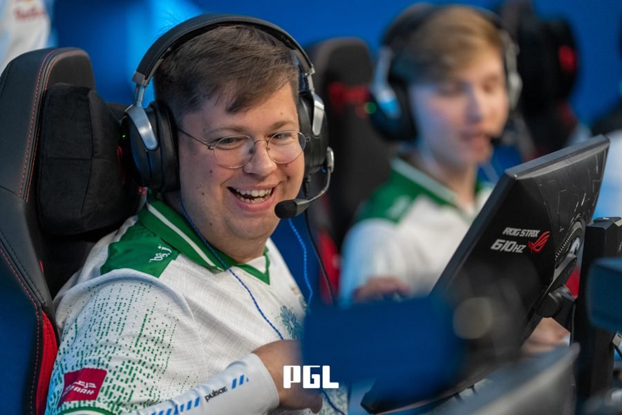 Finn Andersen, o karrigan, campeao de Major, Denmark / IGL de CS2 no Falcons