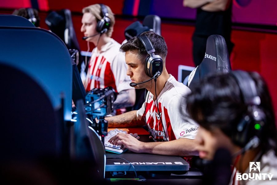 Alvaro Garcia, o SunPayus, AWPer de CS2, no G2 Esports