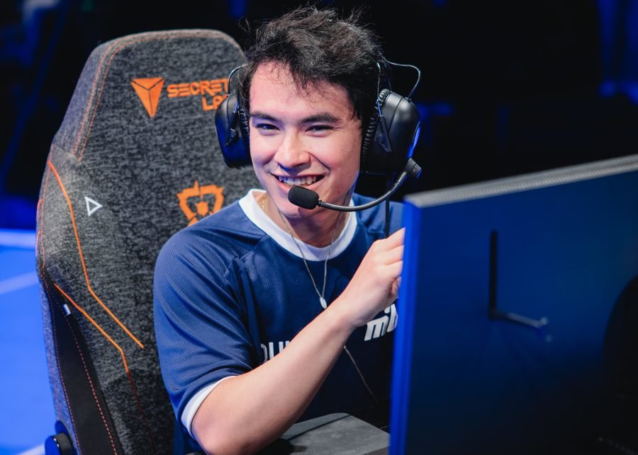 Zachary Patrone, o Zekken, Americas / Duelist-Flex de Valorant, no MIBR