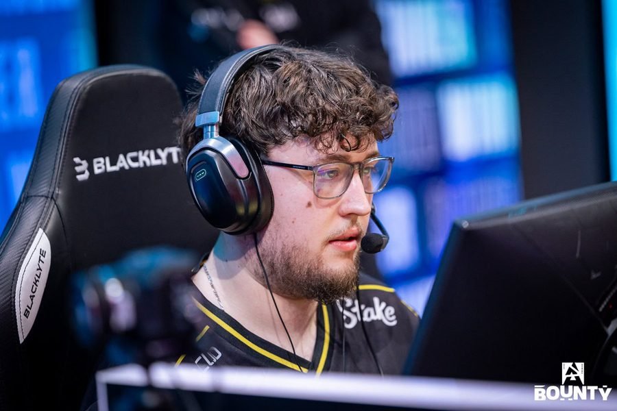 Mathieu Herbaut, o ZywOo, duas vezes melhor jogador do mundo, jogador profissional de CS2 no Vitality