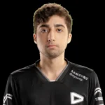 Mago, jogador profissional de League of Legends