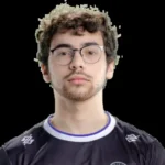 Momochi, jogador profissional de League of Legends